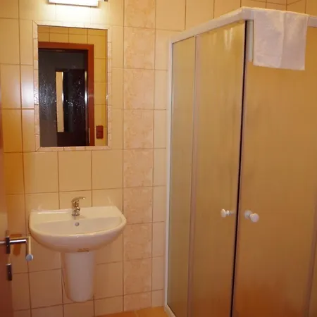 Relax Hotel
